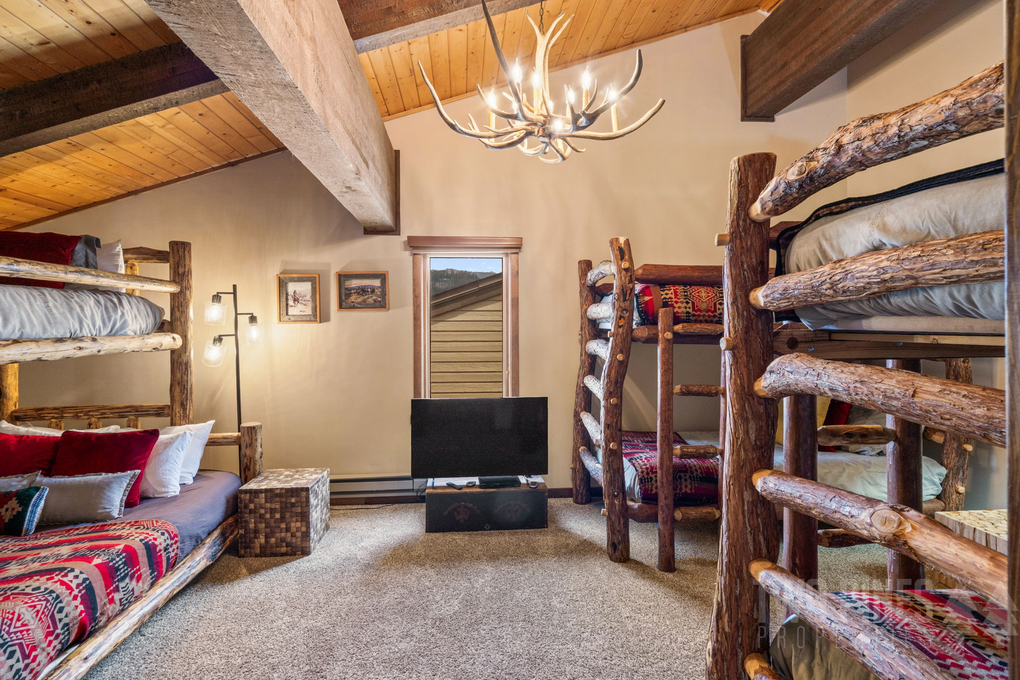 Bunk Room on Second Floor