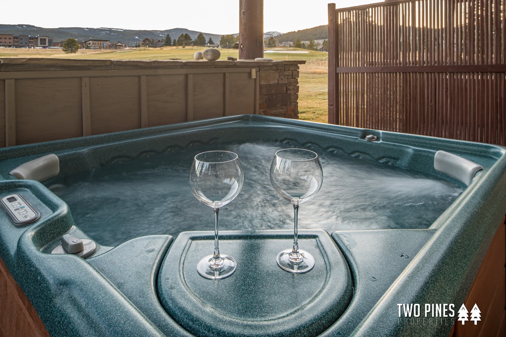 Private Hot Tub with Golf Course Views
