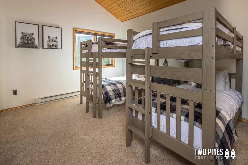 Bunk Bedroom