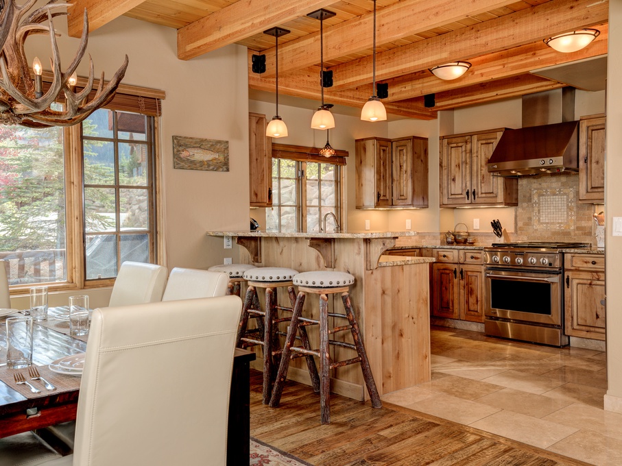 Open area kitchen and living space