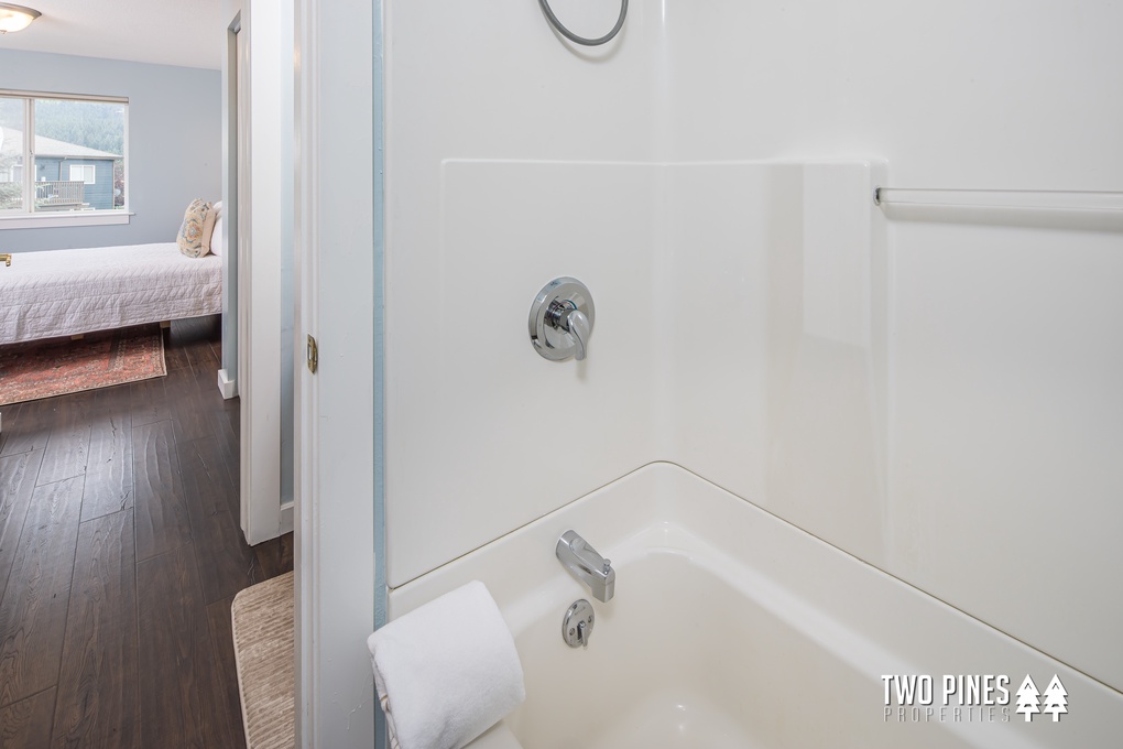 Ensuite Bathroom