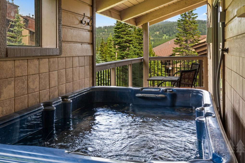 Hot Tub on Shared Primary Bedroom Decks