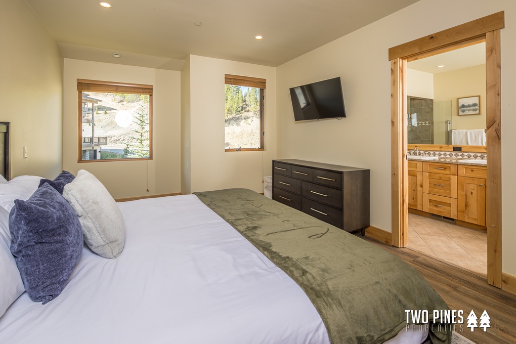Primary Bedroom with King Bed