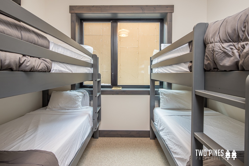 Bunk Room with Two Twin/Twin Bunk Beds
