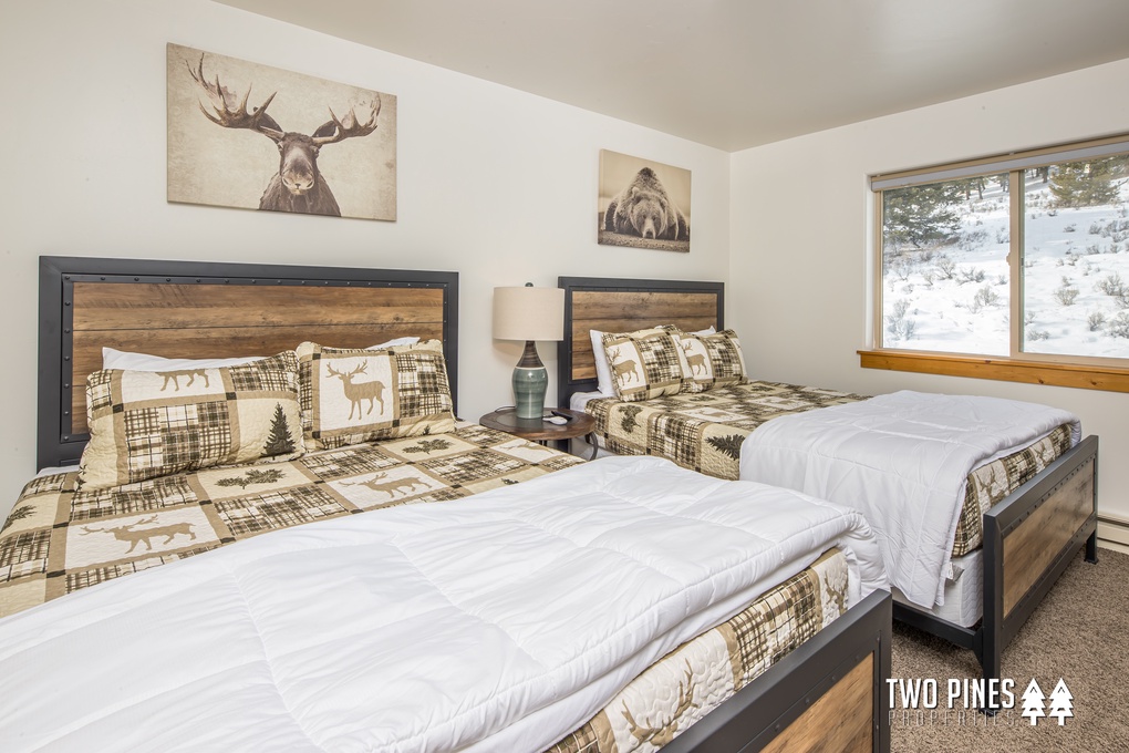 3rd Guest Bedroom with 2 Queen Beds