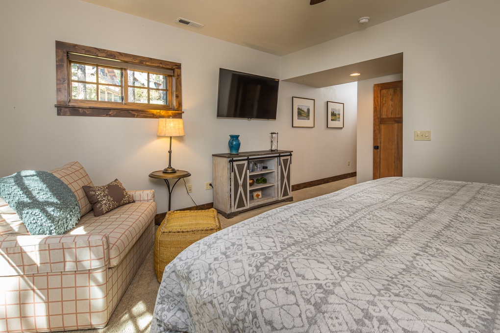 Downstairs Guest Room