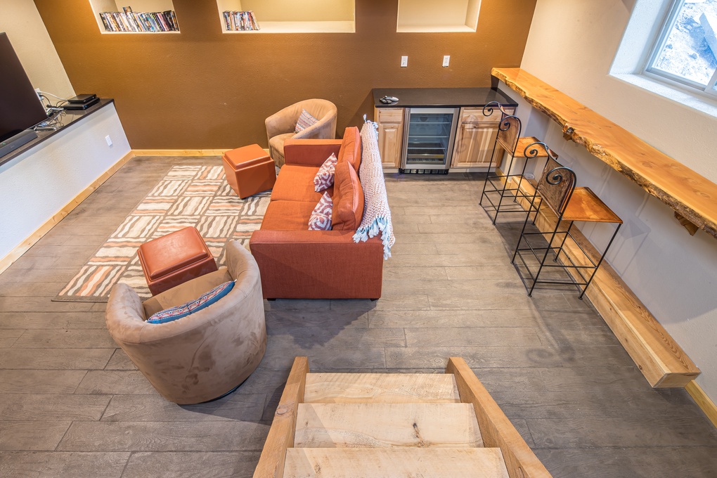 Bonus room with Wine Cooler and TV