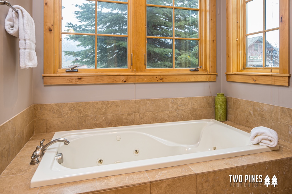 En Suite Primary Bathroom Soaking Tub