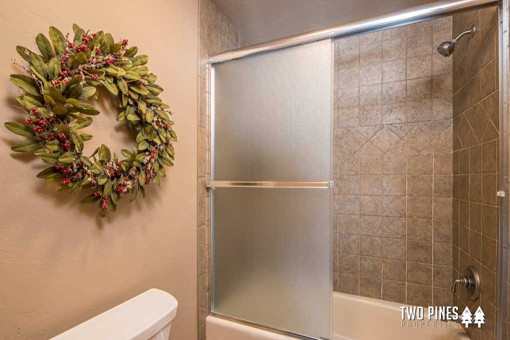 En Suite Bathroom