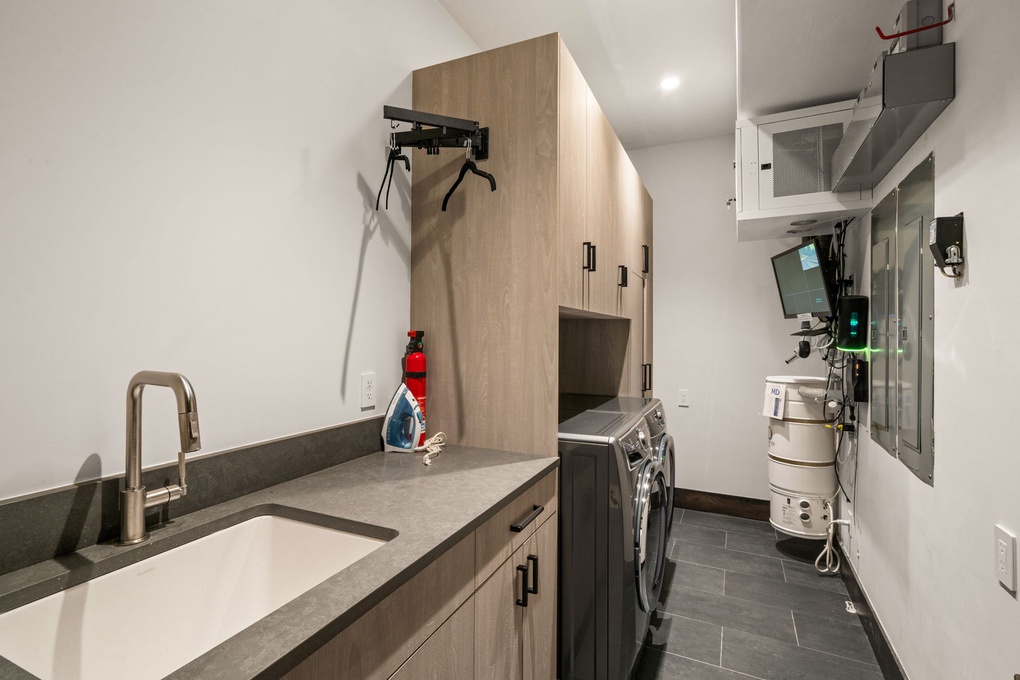 Downstairs Laundry Room