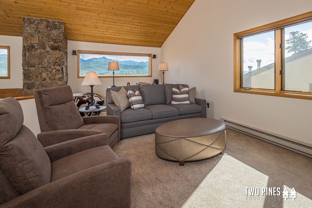 Upstairs Living Area