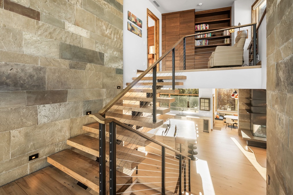 Staircase (only one in home)