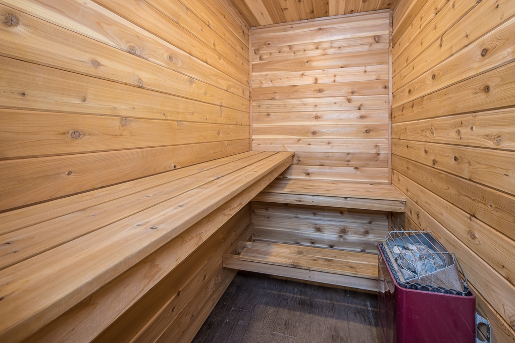 Sauna attached to Bonus room