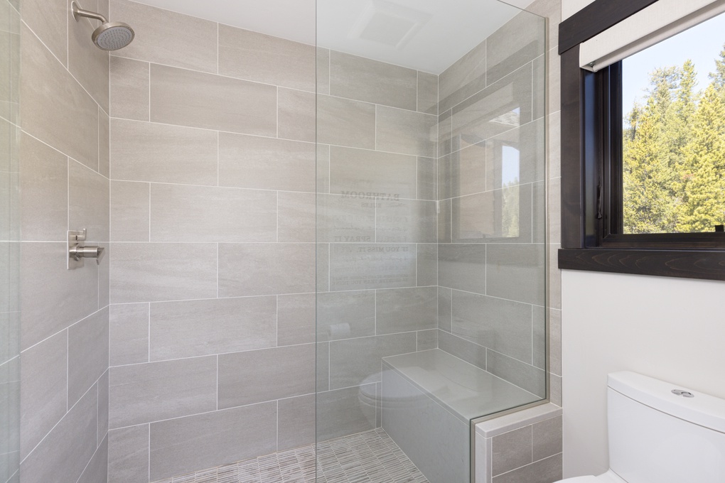 Upstairs Hall Full Bath w. Walk-in Shower