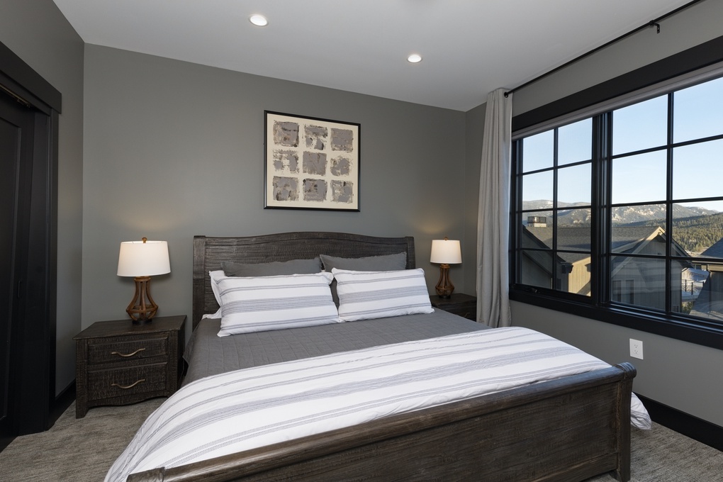 King Guest Room