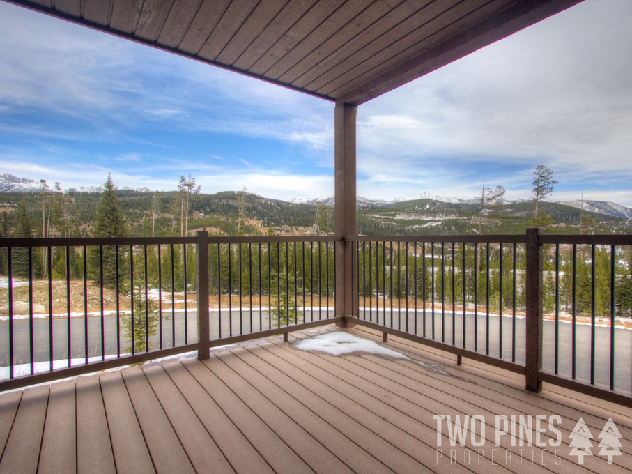 Private Deck