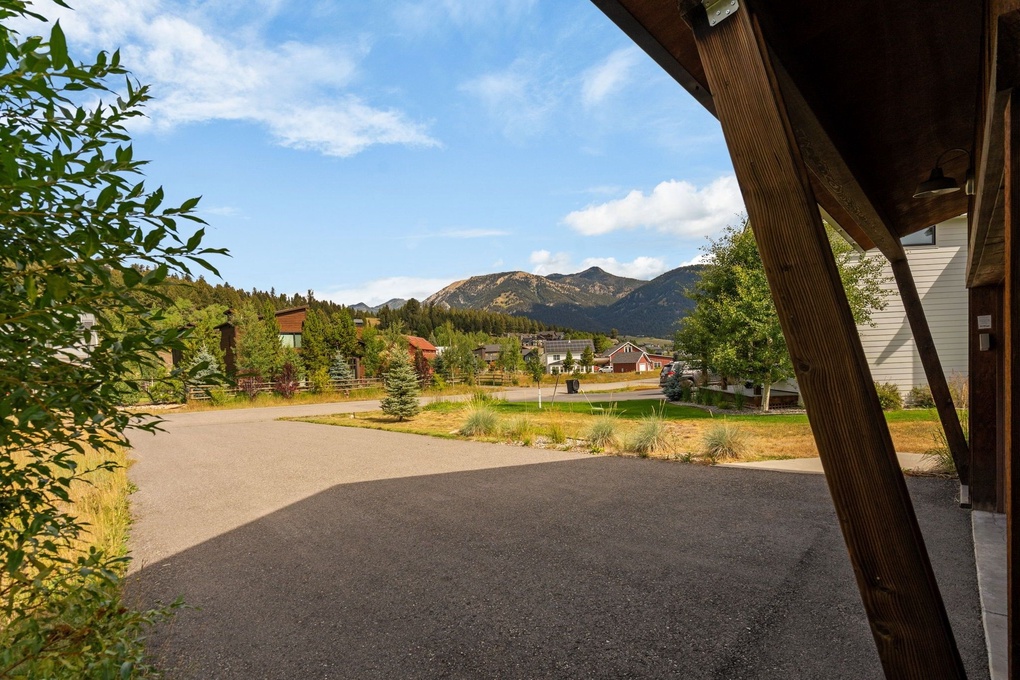 Ample Driveway Space + Views