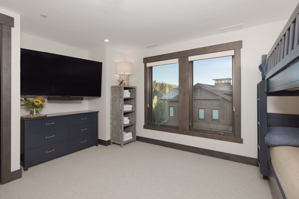 Bunk Room
