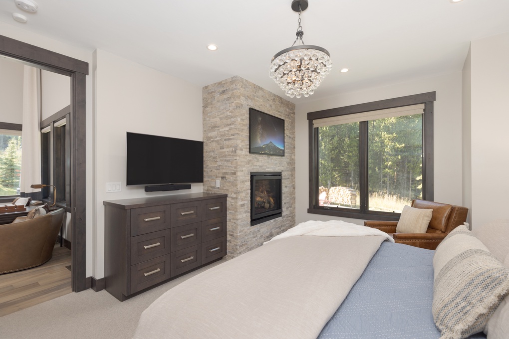 Primary Suite w/  Fireplace