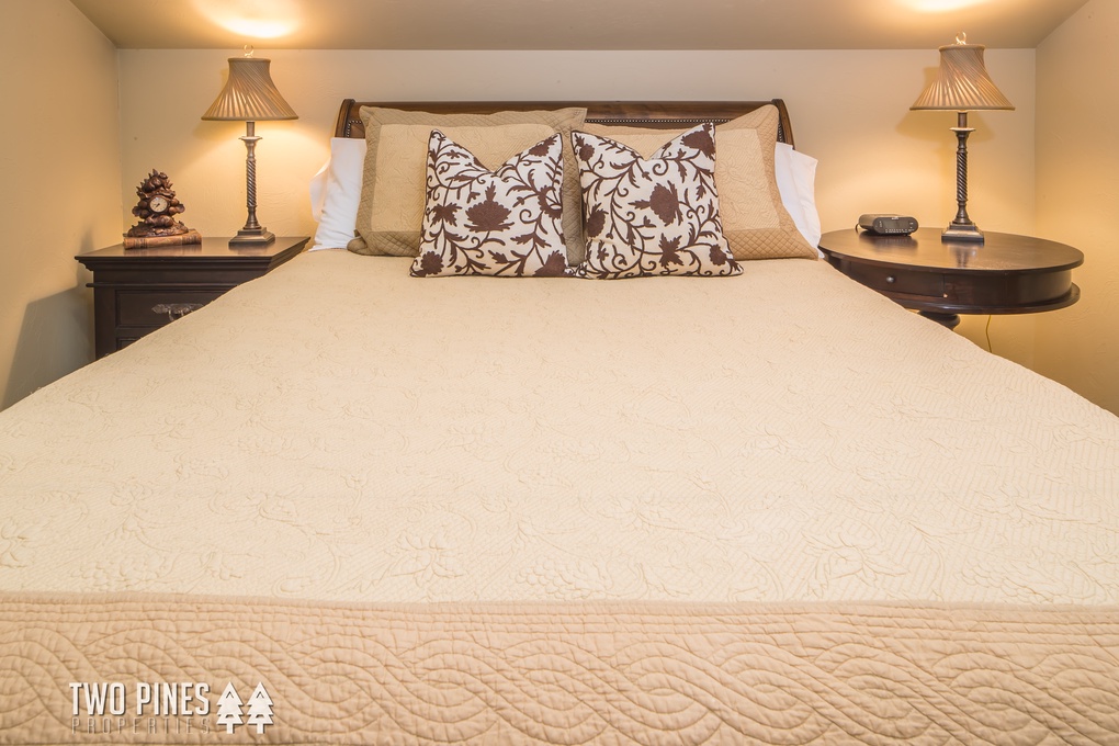 Guest Bedroom with Queen Bed