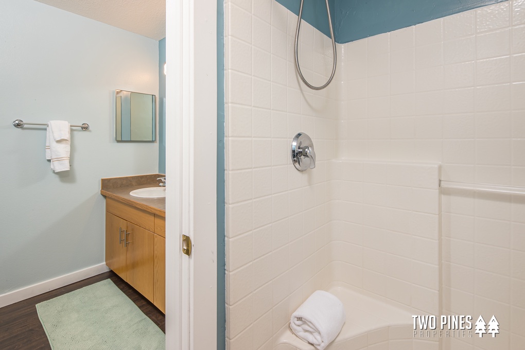 Primary ensuite Bathroom