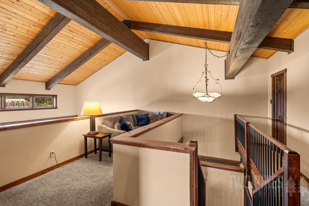 Den on Second Floor