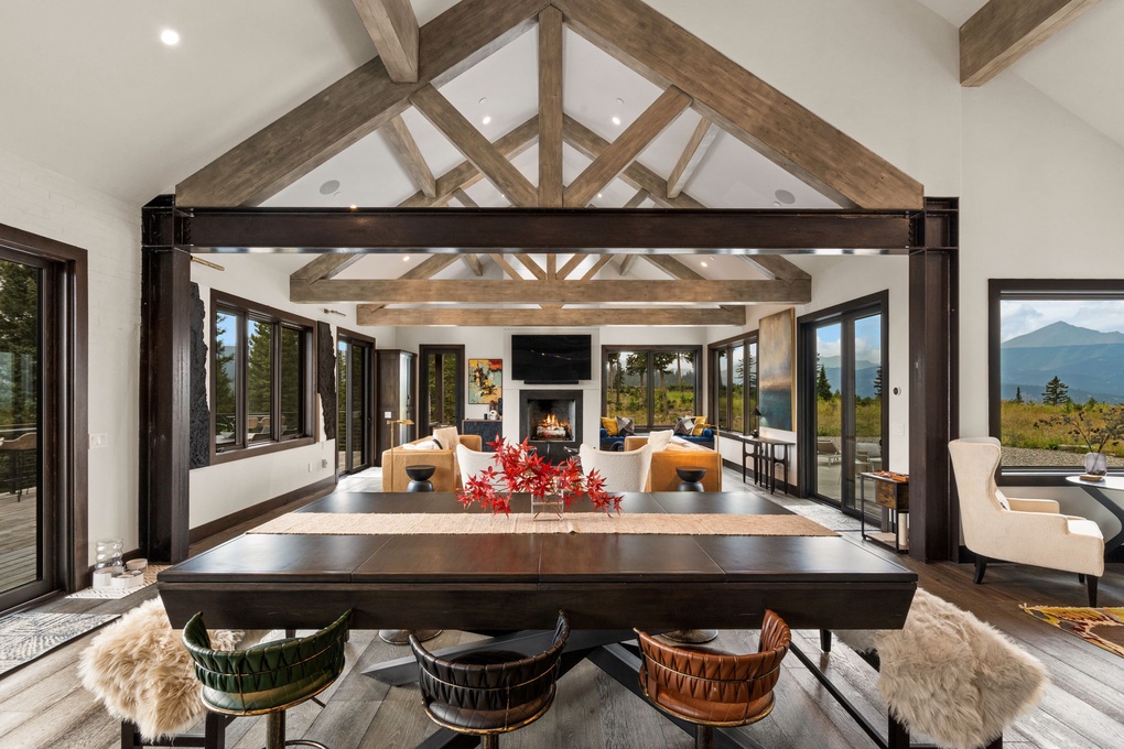 Dining Room Table w/ Seating for 8