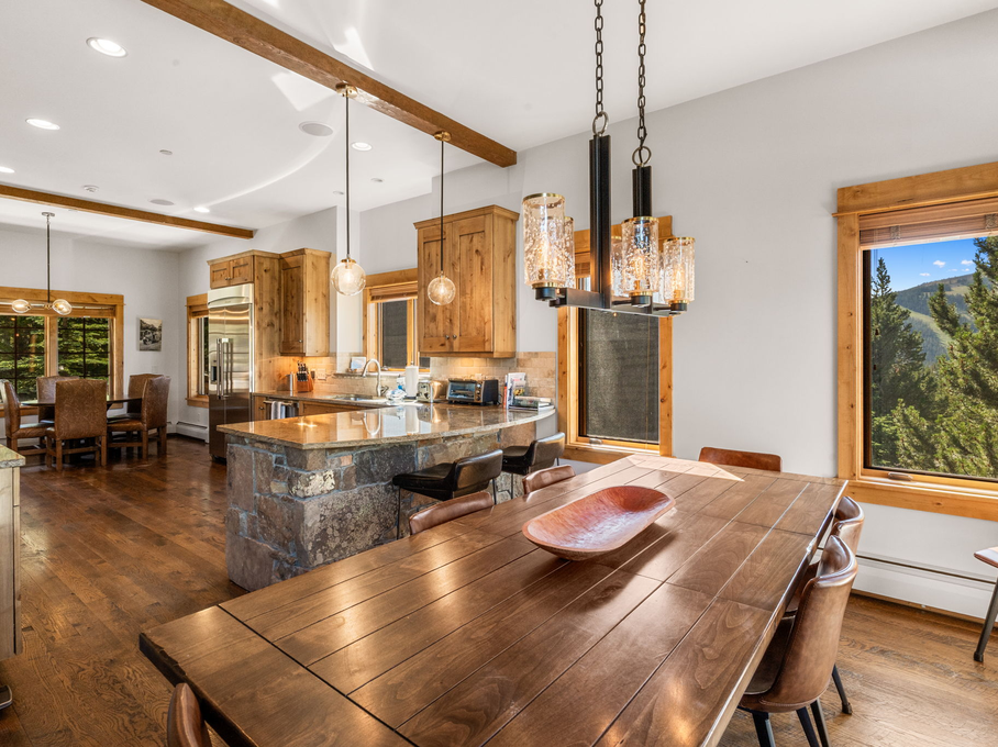 Modern Dining Room