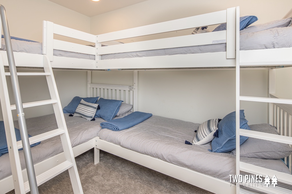 Bunk room