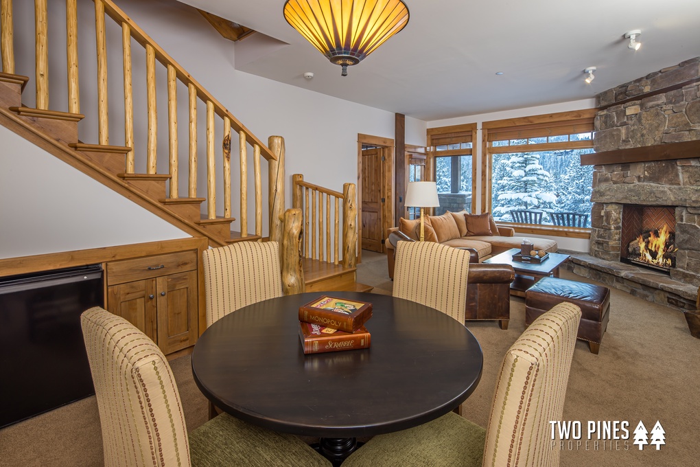 Lower Level Dining Room Seats 4