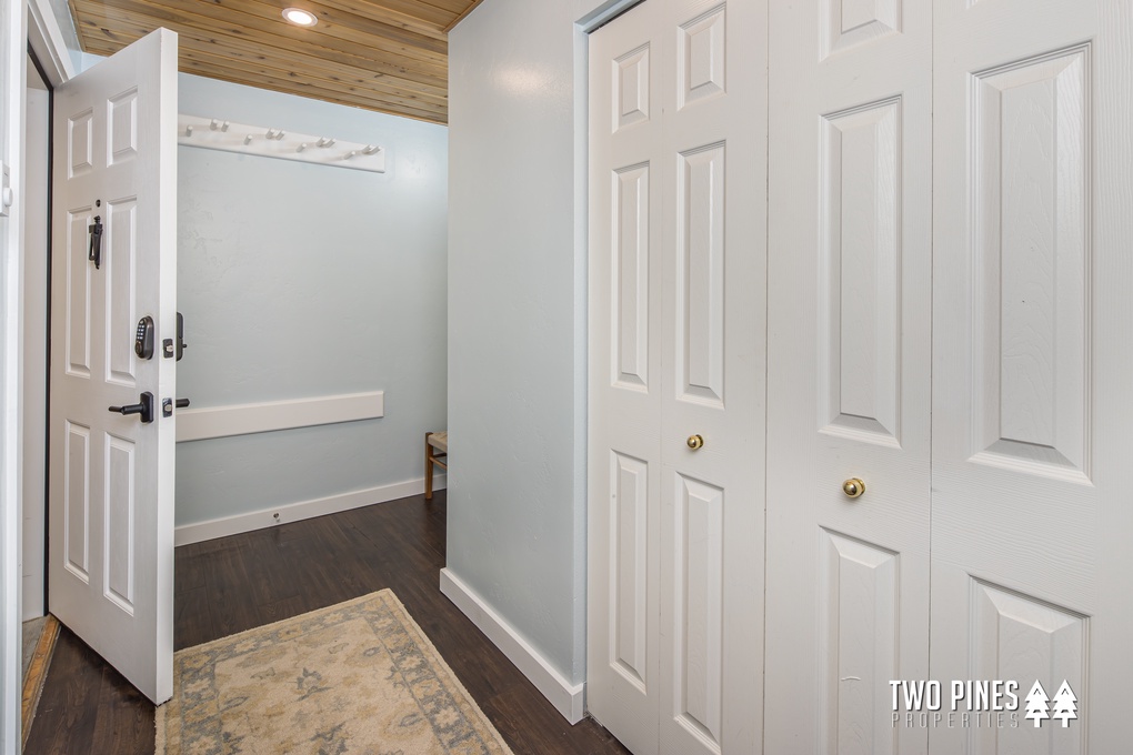 Entryway Area