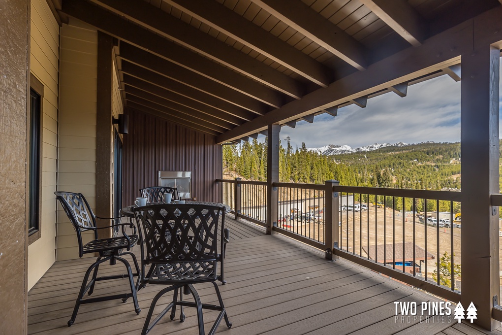 Deck with Seating
