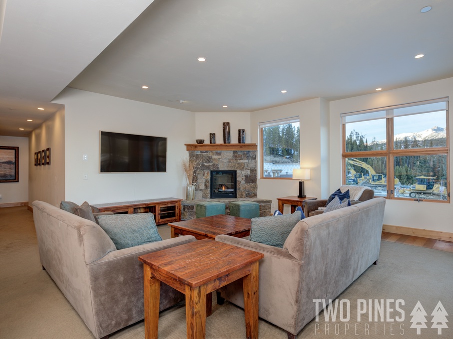 Living Room with Gas Fireplace