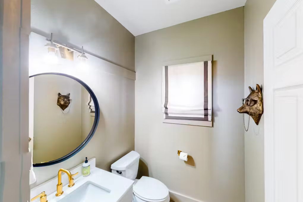En Suite Bathroom