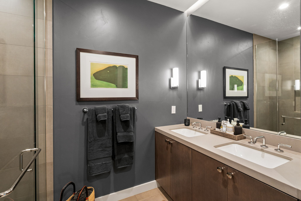 Guest Bedroom 2 En-Suite