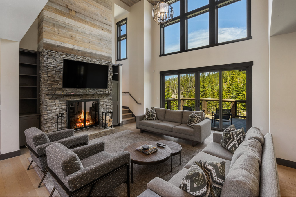 Outlook Chalet