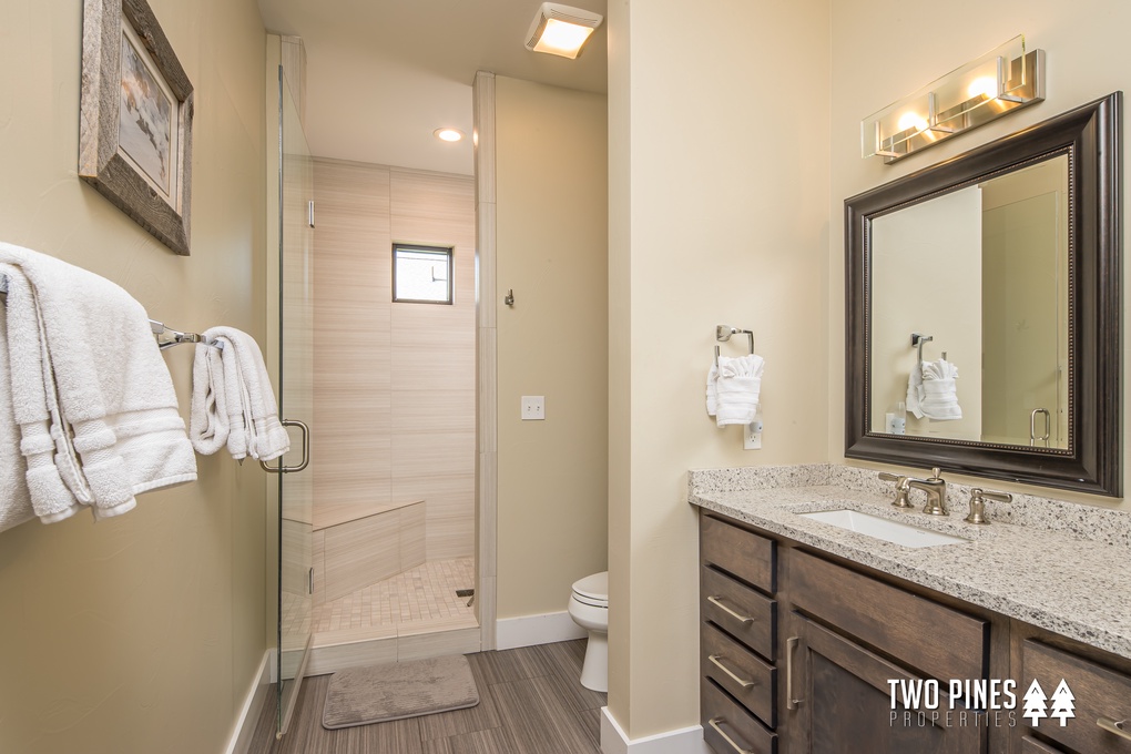 En Suite Bathroom