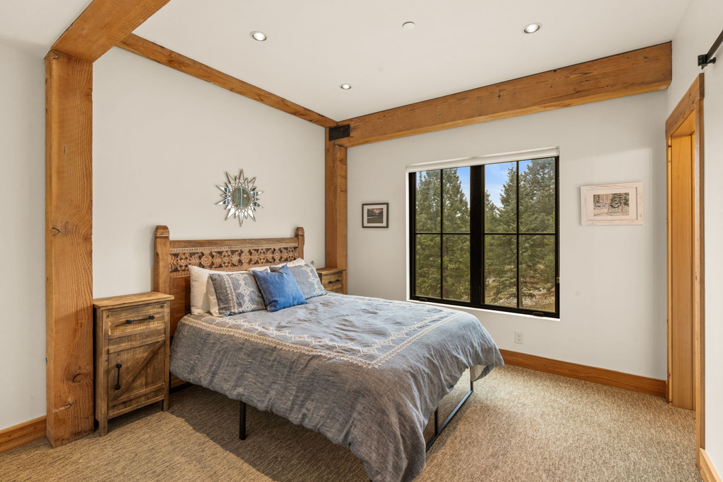 Guest Bedroom 1 - Queen Bed with En-Suite Full Bath (main floor)