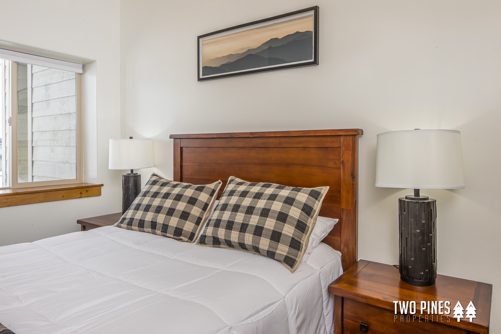 1st Guest Bedroom with Queen Bed