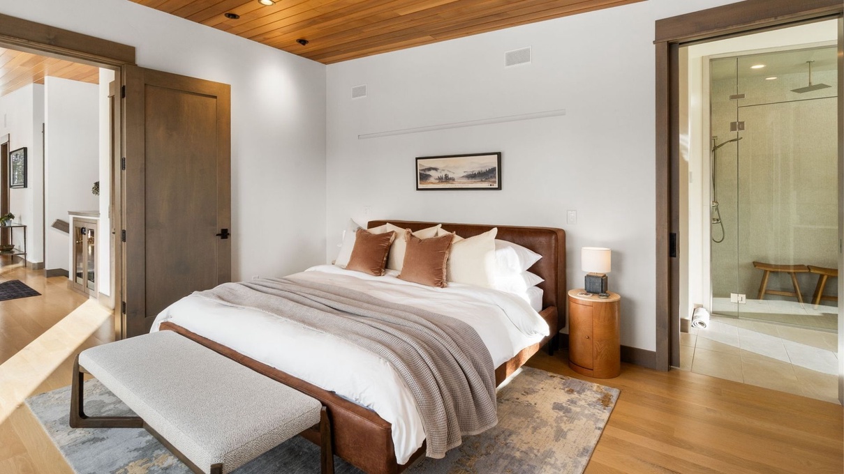 Upstairs Primary Suite 