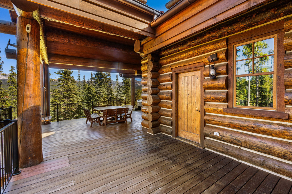 Private Deck with Garage Entry