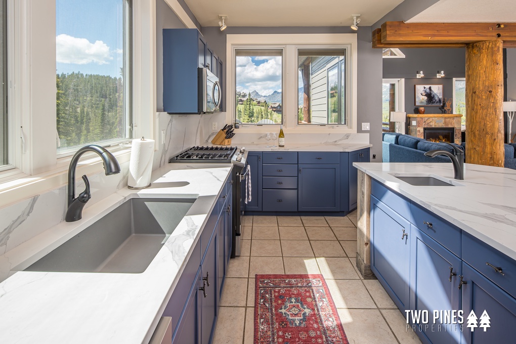 Newly Remodeled Kitchen