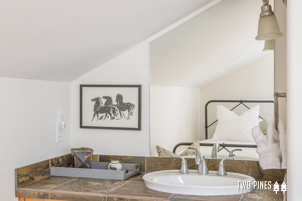 Twin Bedroom Sink Area