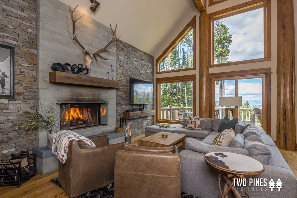 Great Room with Fireplace