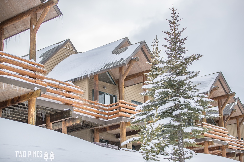 Moonlight Basin Saddle Ridge Two Pines Properties