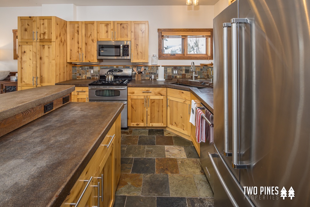 Kitchen with Island