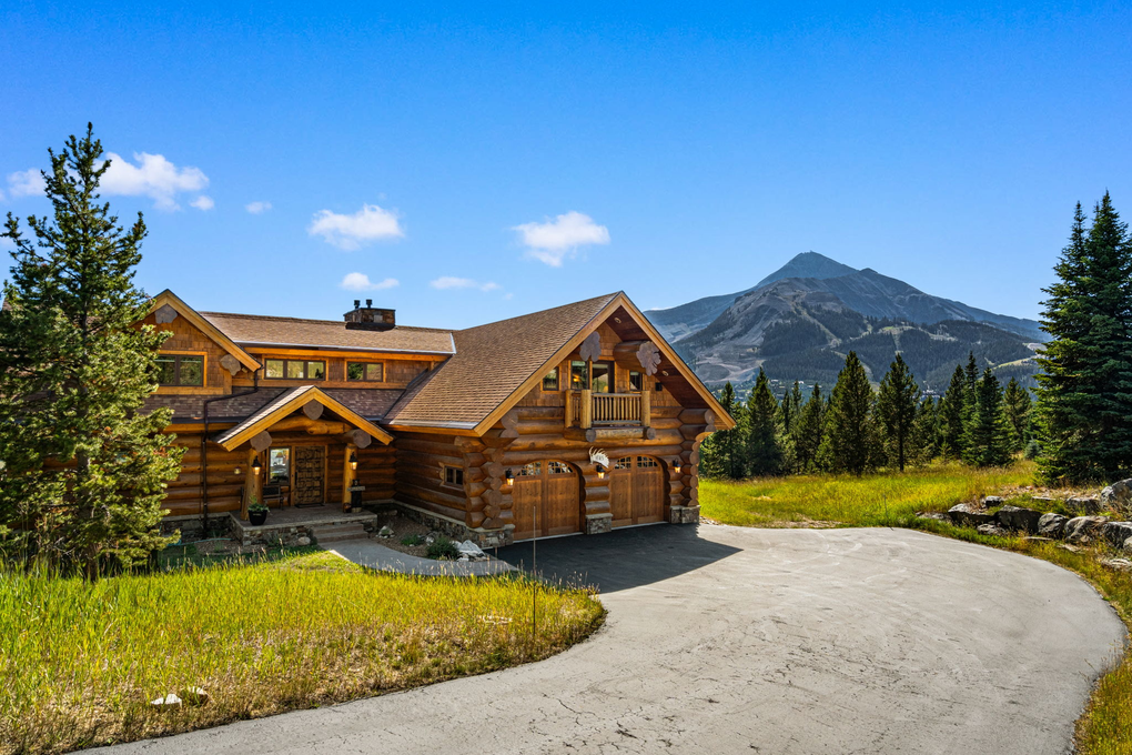 Front View of Property