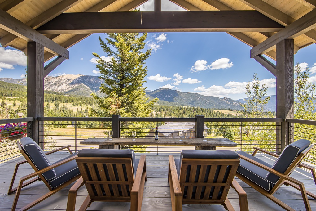 Amazing Mountain Views from the Deck