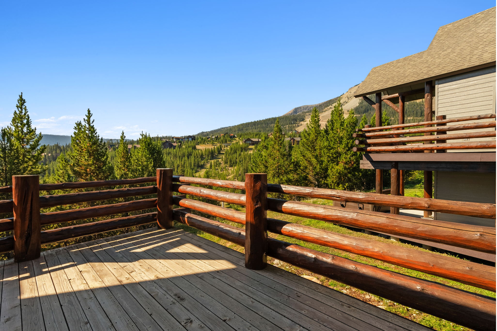 Spacious Private Deck
