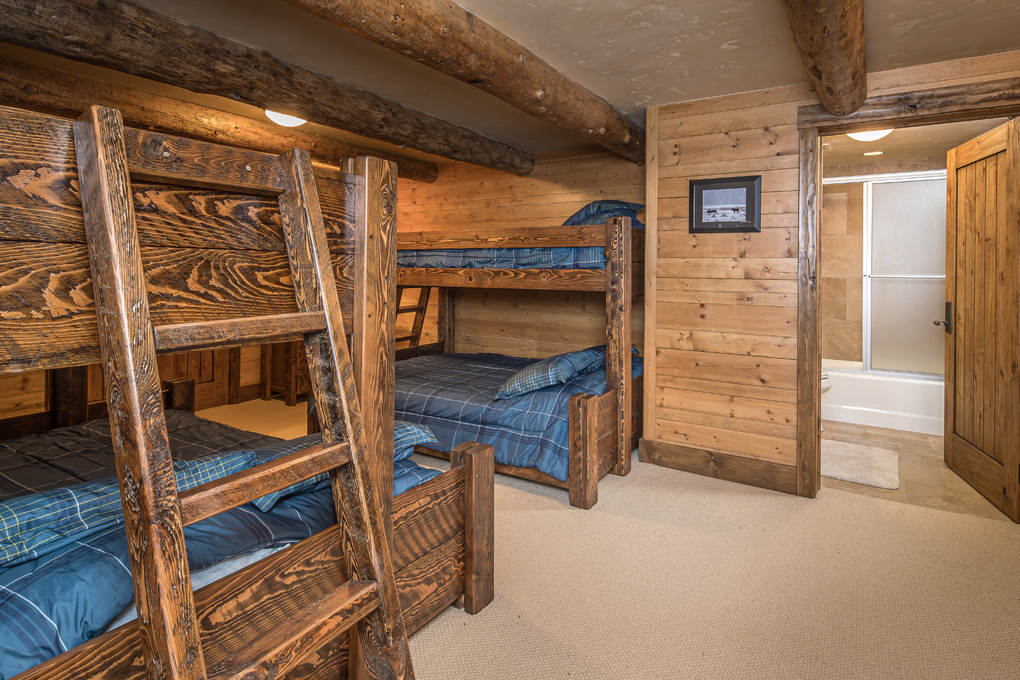 Downstairs Bunk Room